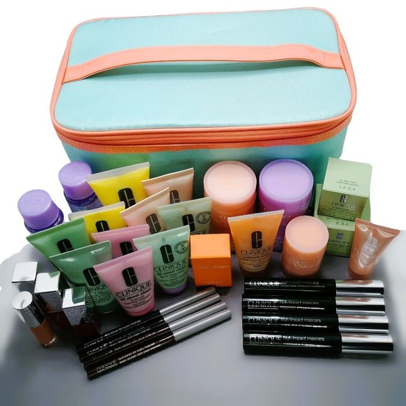 CLINIQUE Makeup and Skincare Bundle 35+ Items Including 2 Makeup Bags - Picture 5 of 15